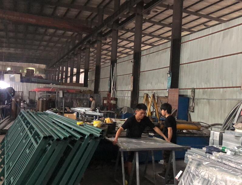 生產(chǎn)車間5